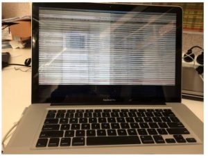 service layar macbook